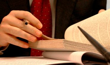 Proponen-fortalecer-formación-de-abogados