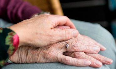Abuelos-están-legitimados-para-solicitar-visitas-a-sus-nietos-menores-de-edad